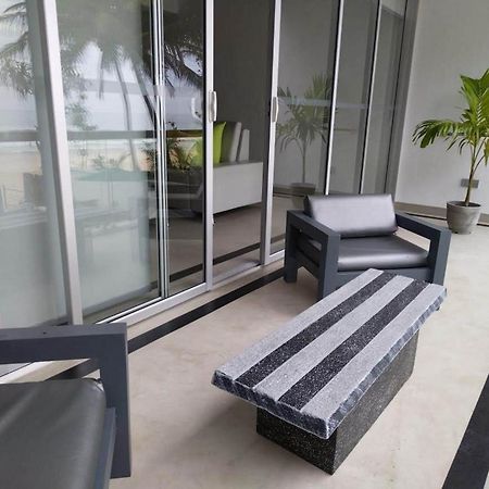 Josan Villa With A Glorious Beach And Sea View Habaraduwa Central Exterior foto